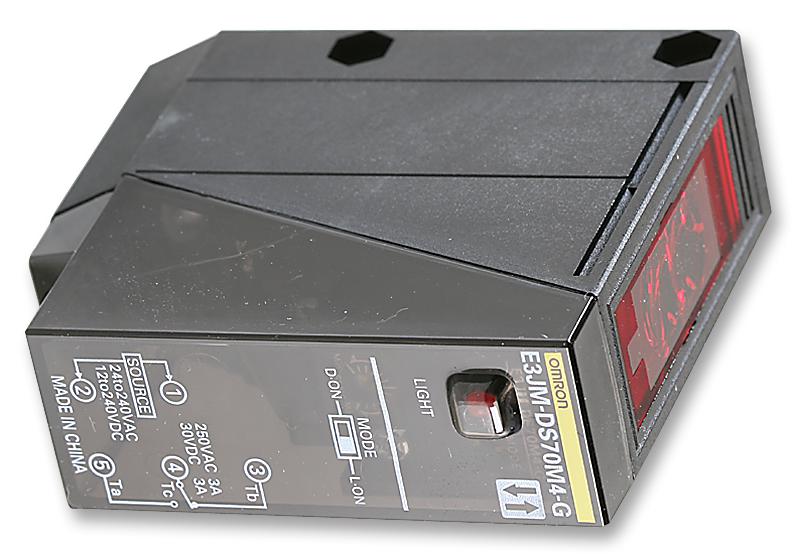 OMRON INDUSTRIAL AUTOMATION E3JM-DS70M4T-G Photoelectric Sensor, E3JM Series, Power Supply,  Diffuse Reflective, 700 mm, Relay, 12 V to 240 V
