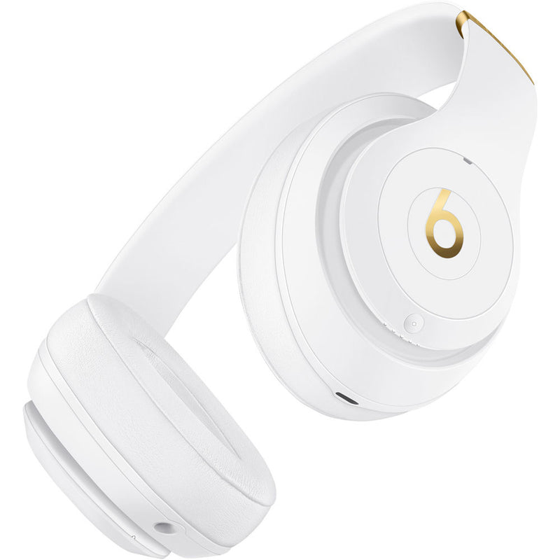 Beats by Dr. Dre Studio3 Wireless Bluetooth Headphones (White&nbsp;/&nbsp;Core)