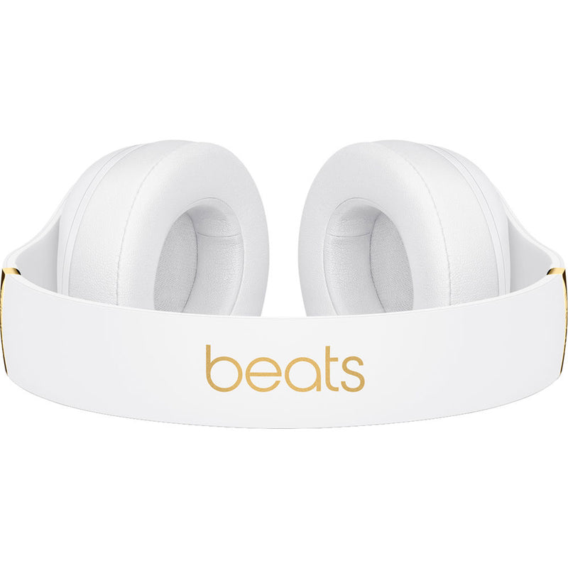 Beats by Dr. Dre Studio3 Wireless Bluetooth Headphones (White&nbsp;/&nbsp;Core)