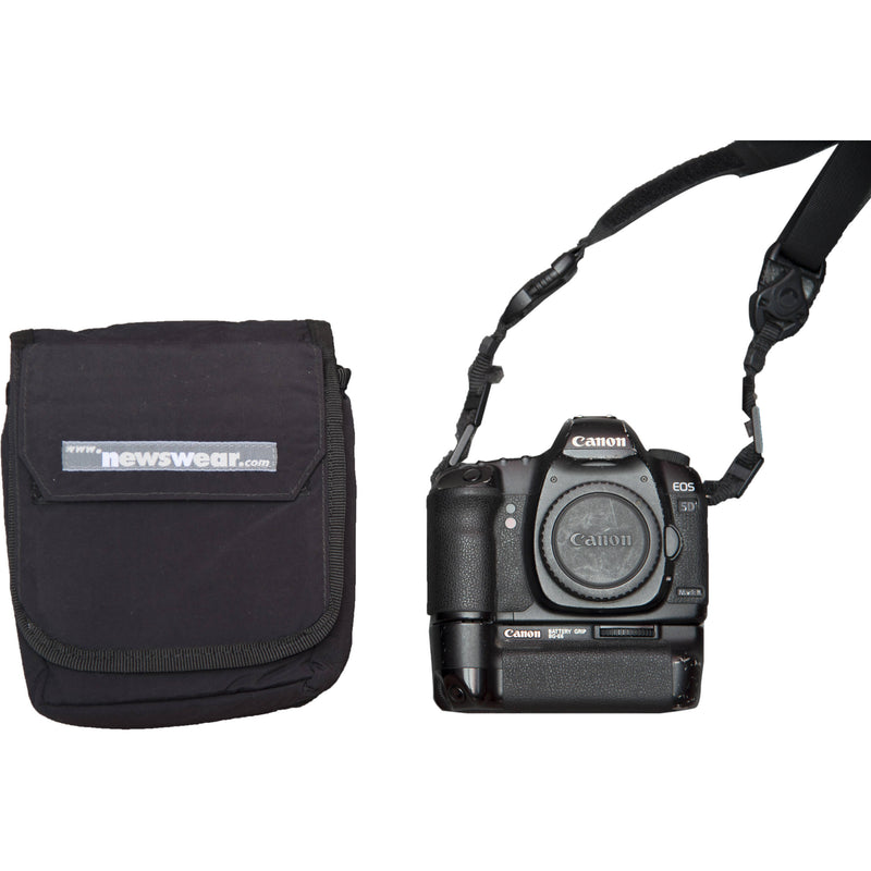 Newswear Body Aqua Pouch (Black)