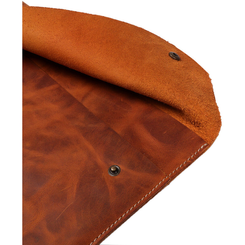 MegaGear Genuine Leather Sleeve Bag for 15-16" Laptop (Camel)