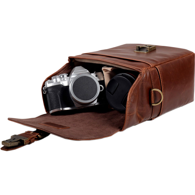 MegaGear Leather Camera Messenger Bag for Mirrorless, Instant & DSLR Cameras (Dark Brown)