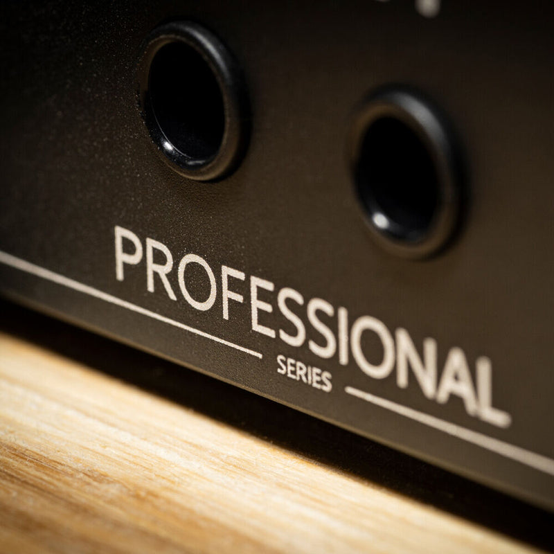 LAKE PEOPLE G103-S MKII 2-Channel Headphone Amp