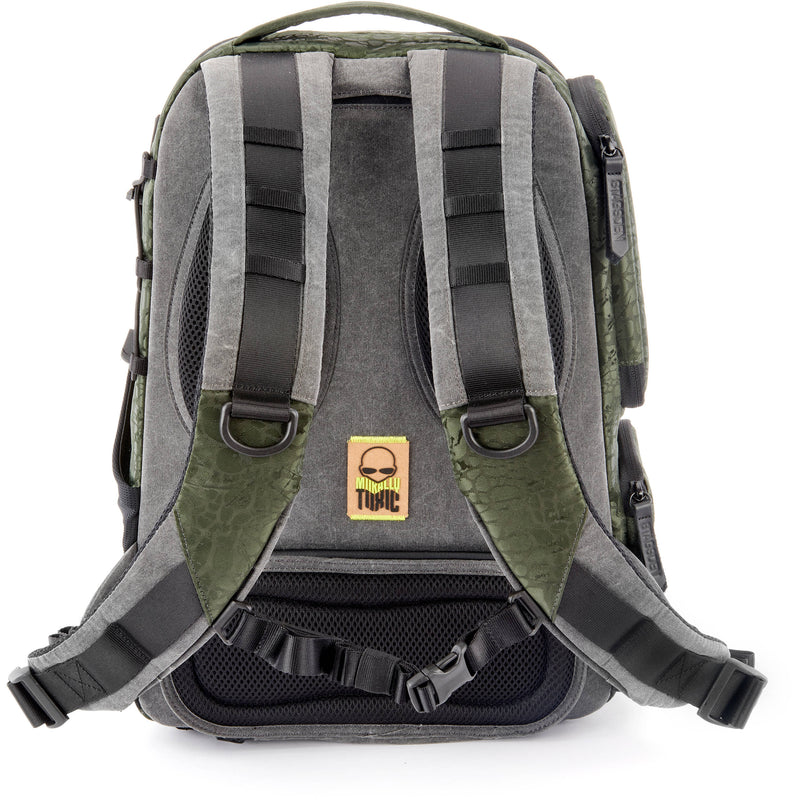 3 Legged Thing Valkyrie Camera Backpack (Emerald, Medium)