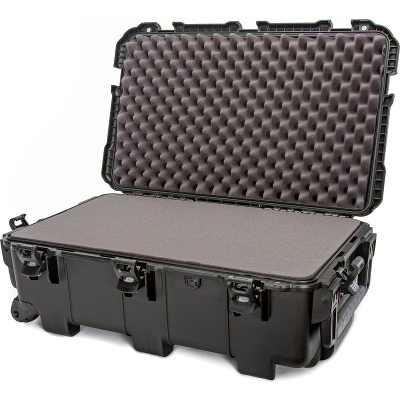 Nanuk 962 Wheeled Hard Case with Foam Insert (Black)