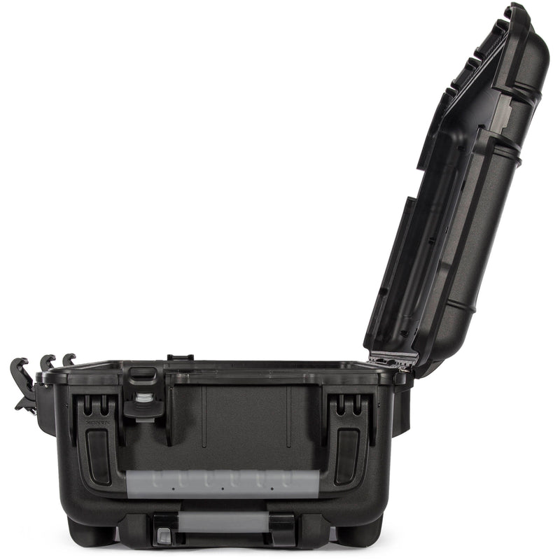 Nanuk 962 Wheeled Hard Case with Foam Insert (Black)