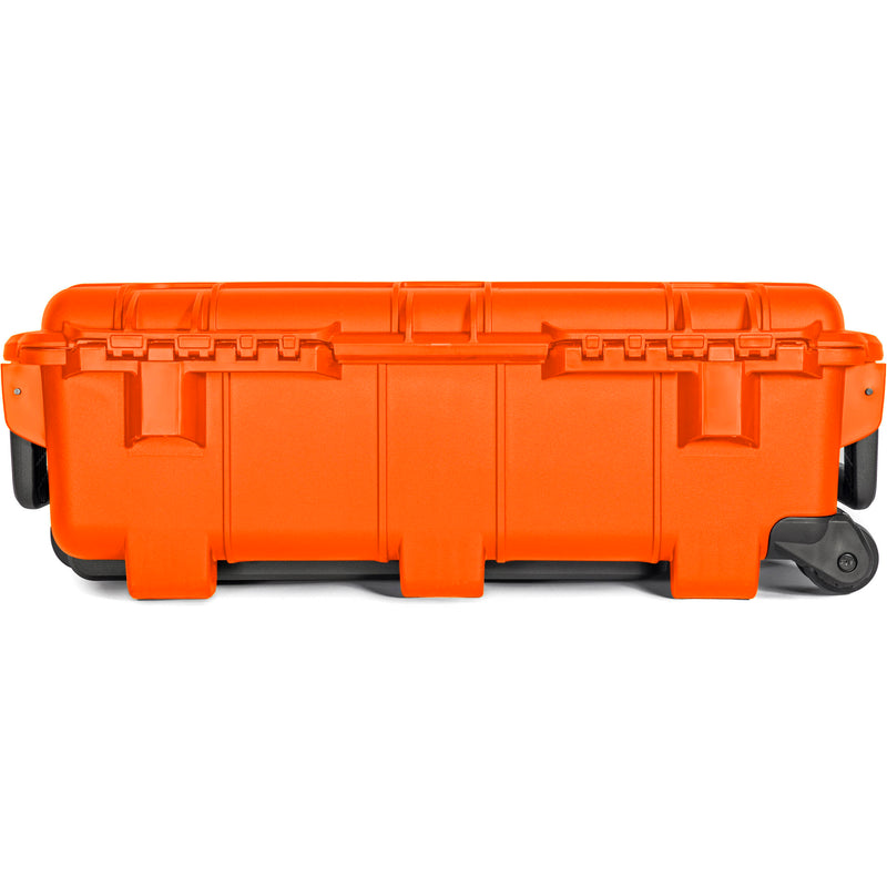 Nanuk 962 Wheeled Hard Case with Foam Insert (Orange)