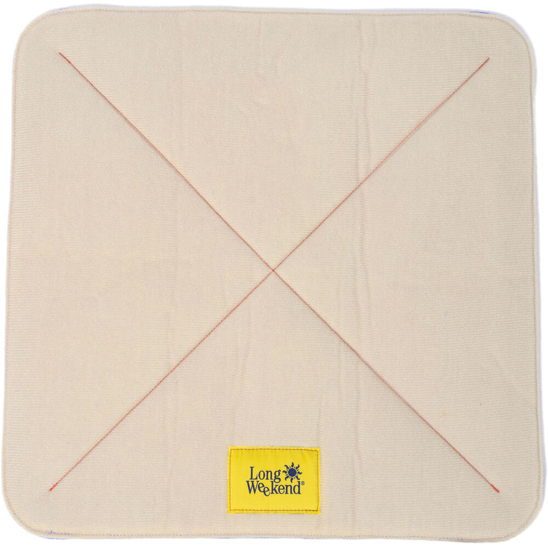 Long Weekend Padded Camera Wrap (16 x 16")