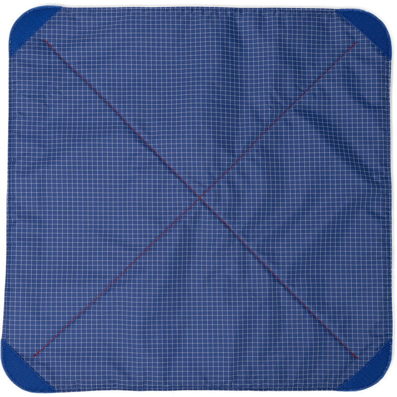 Long Weekend Padded Camera Wrap (16 x 16")