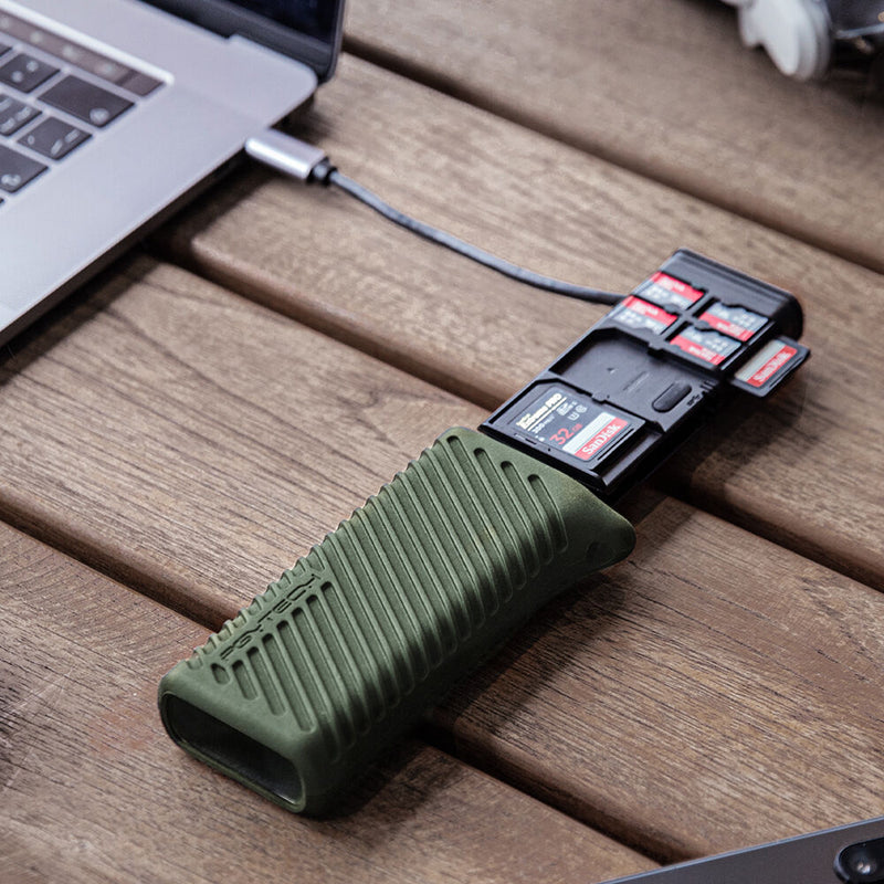 PGYTECH CreateMate High-Speed Card Reader Case (Moss Green)