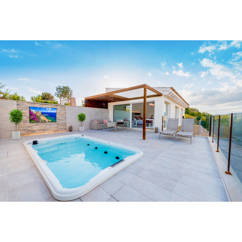 Peerless-AV Neptune Full Sun 55" 4K HDR Smart LED Outdoor TV