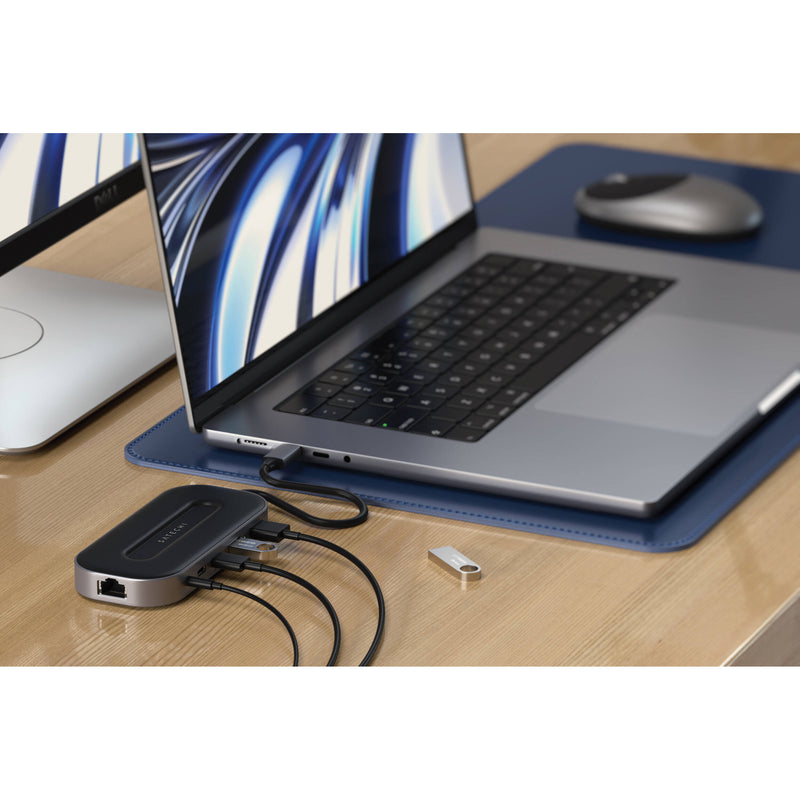 Satechi 6-in-1 USB4 Multi-Port Adapter with 2.5Gb Ethernet