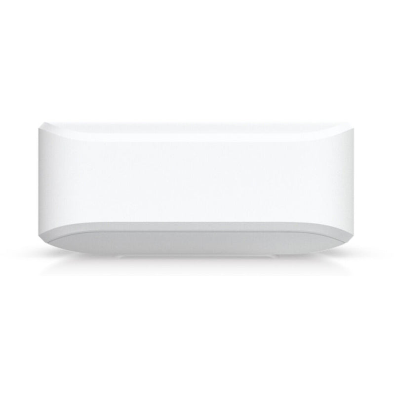 Ubiquiti Networks Ultra 60W 8-Port Gigabit PoE+ Compliant Managed Network Switch