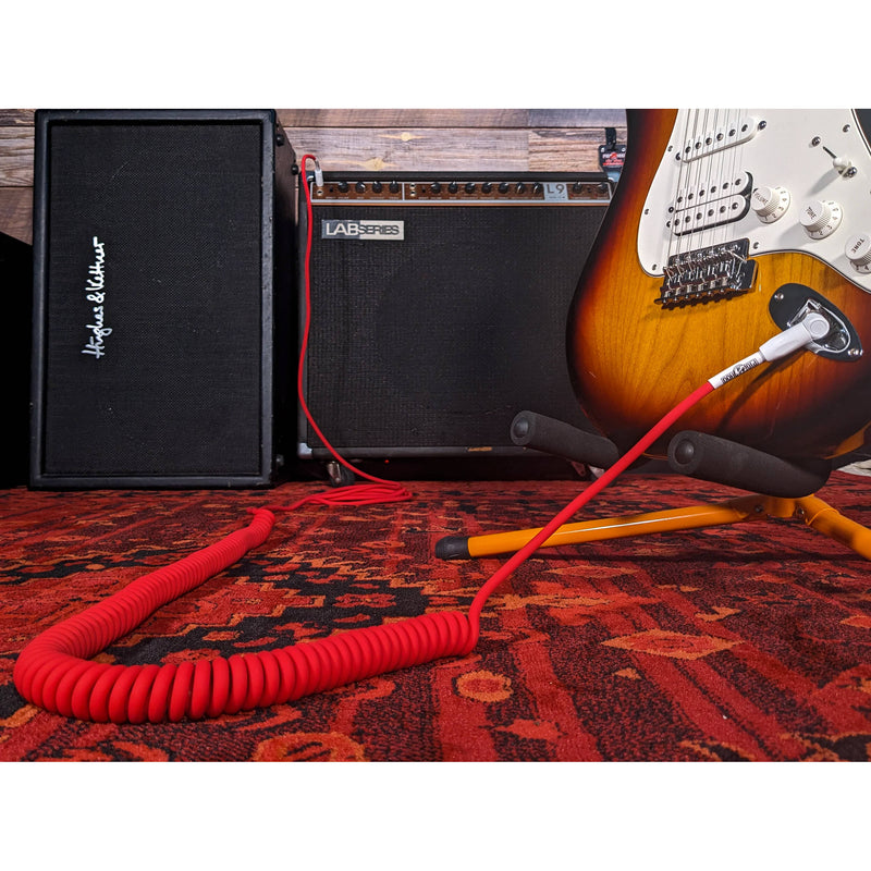 Pig Hog Vintage Half-Coiled Instrument Cable (30', Candy Apple Red)