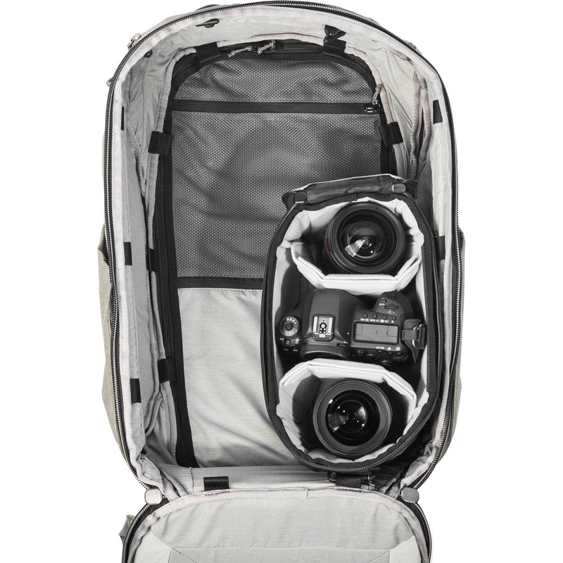 Peak Design Camera Cube V2 (Black, Small)