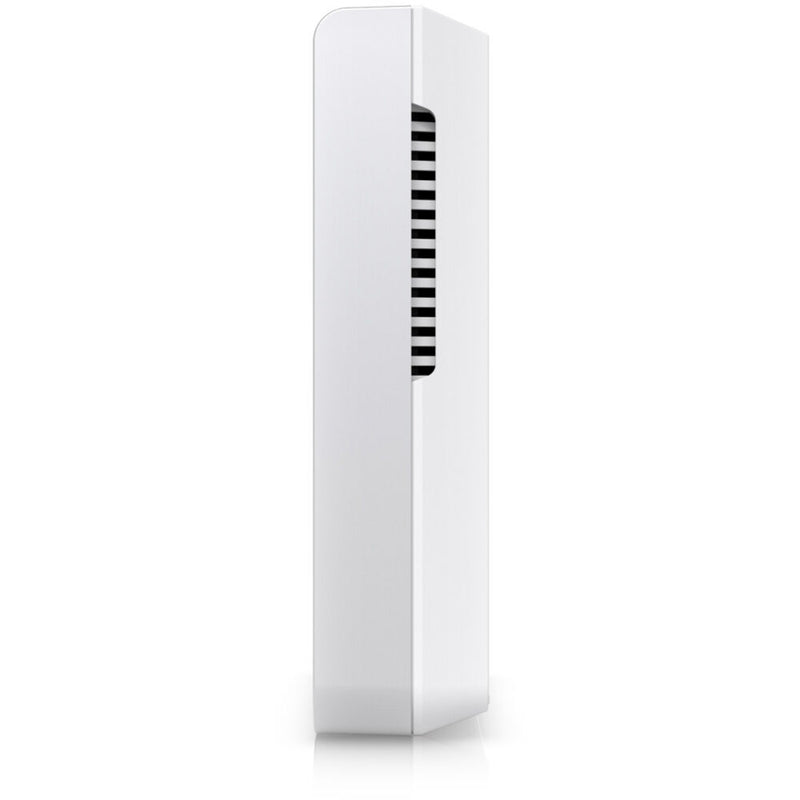 Ubiquiti Networks UniFi U7 Pro Wall Tri-Band Wi-Fi 7 Access Point
