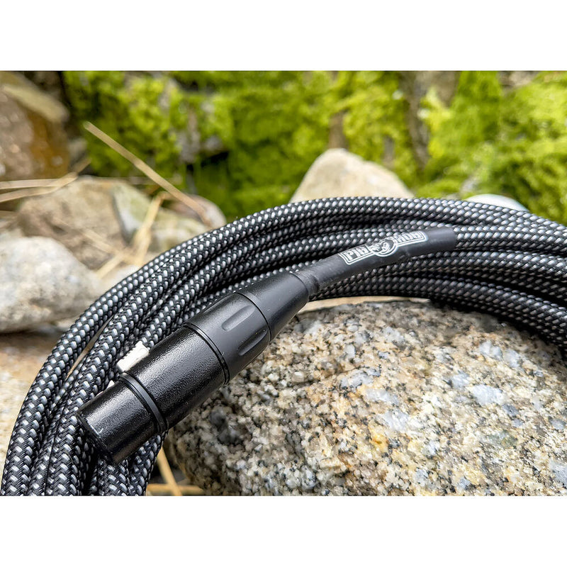 Pig Hog Vintage Series Woven XLR Microphone Cable (Black & White, 10')