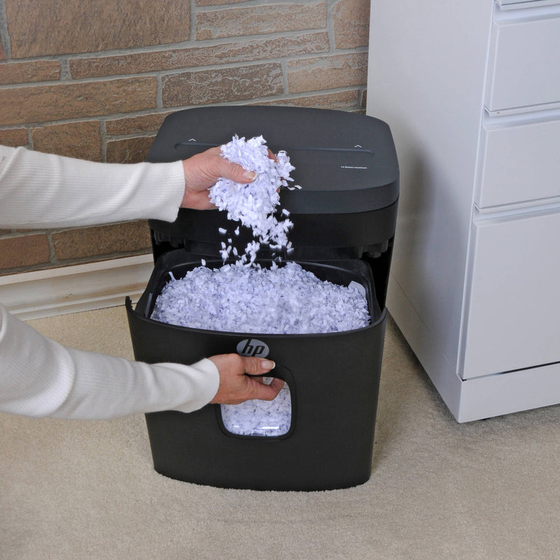 HP MC145 Micro-Cut 14-Sheet Paper Shredder (Black)