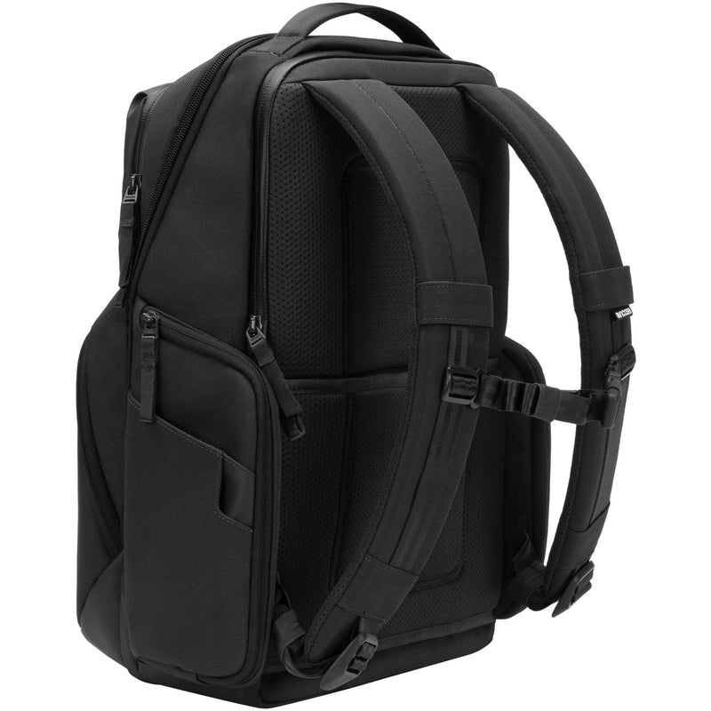 Incase A.R.C. Commuter Pack (Black, 18.8L)