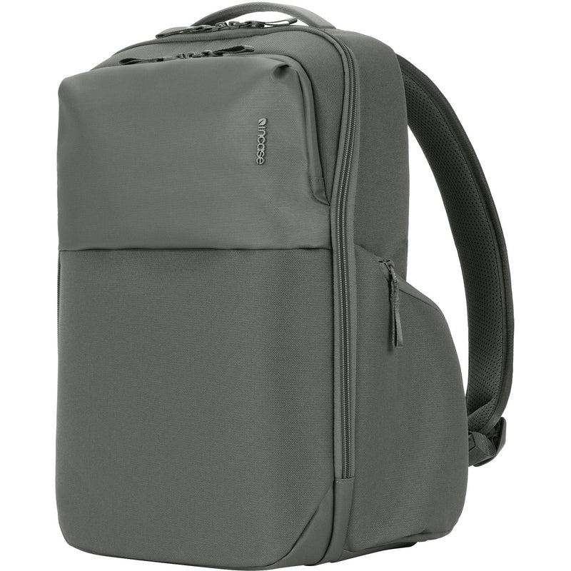 Incase A.R.C Daypack (Smoked Ivy, 19.5L)