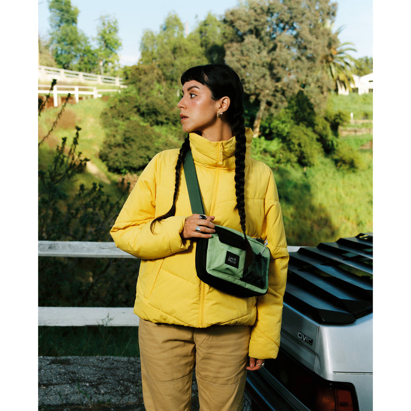 Long Weekend Santa Fe Shoulder Bag (Moss Green, 3L)