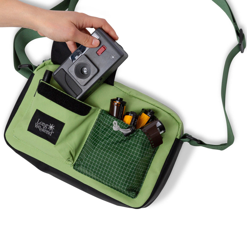 Long Weekend Santa Fe Shoulder Bag (Moss Green, 3L)