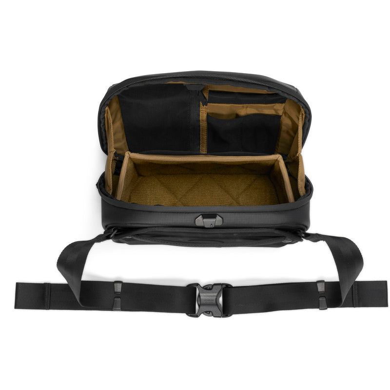 Nomatic McKinnon Camera Sling (Black, 5L)