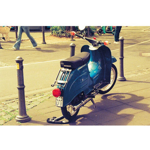 KONO Delight ART II 400 Film (35mm Roll Film, 36 Exposures)