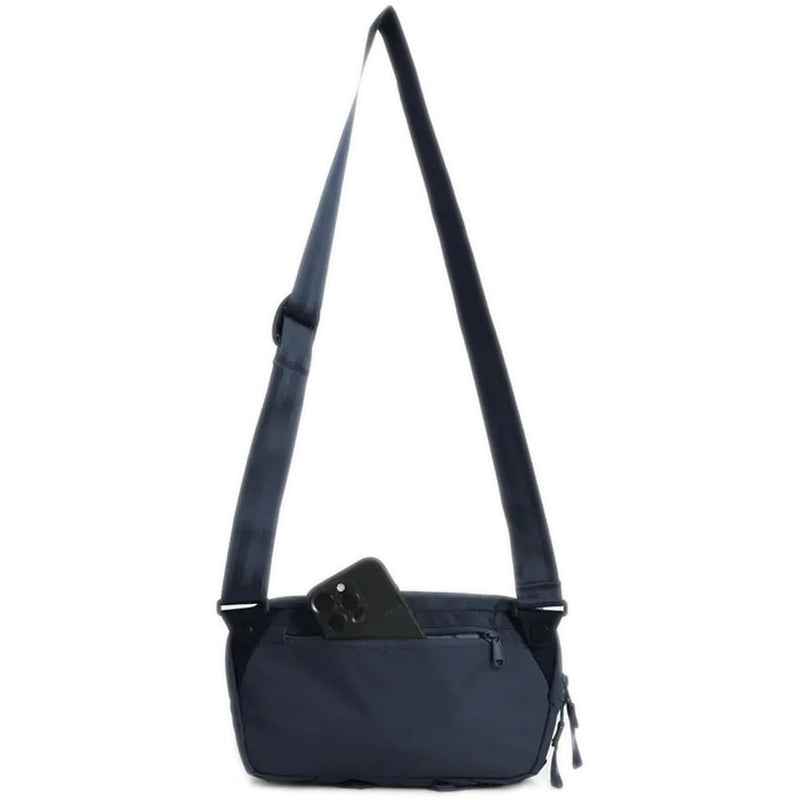 Moment Everything Sling (Navy, 4L)