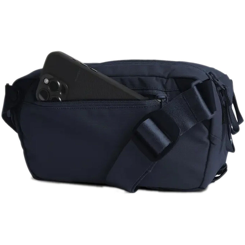 Moment Everything Sling (Navy, 4L)