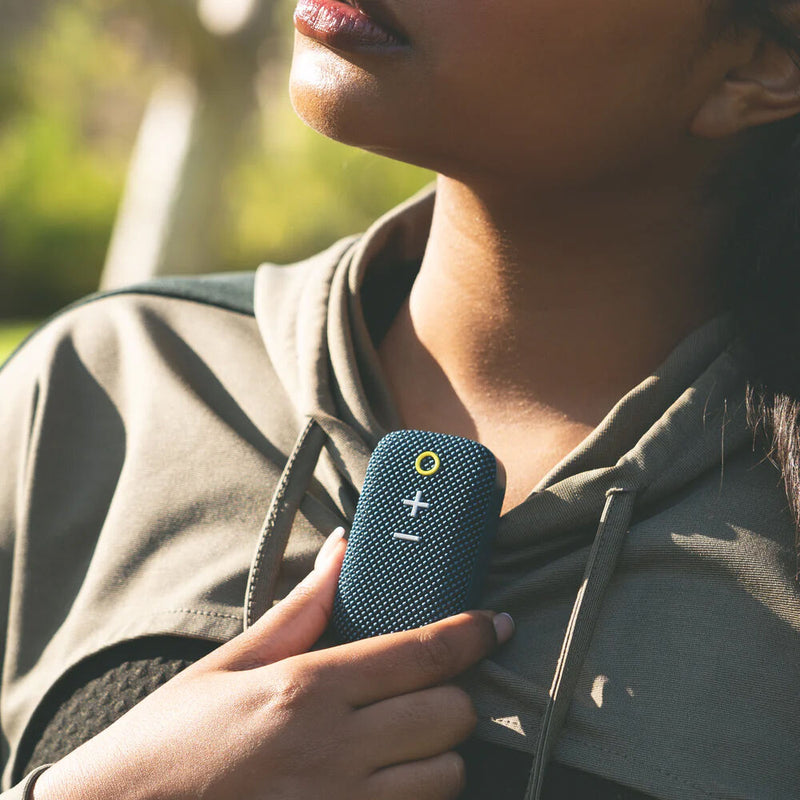 MEE audio goSPKR Wearable Bluetooth Speakerphone (Blue)