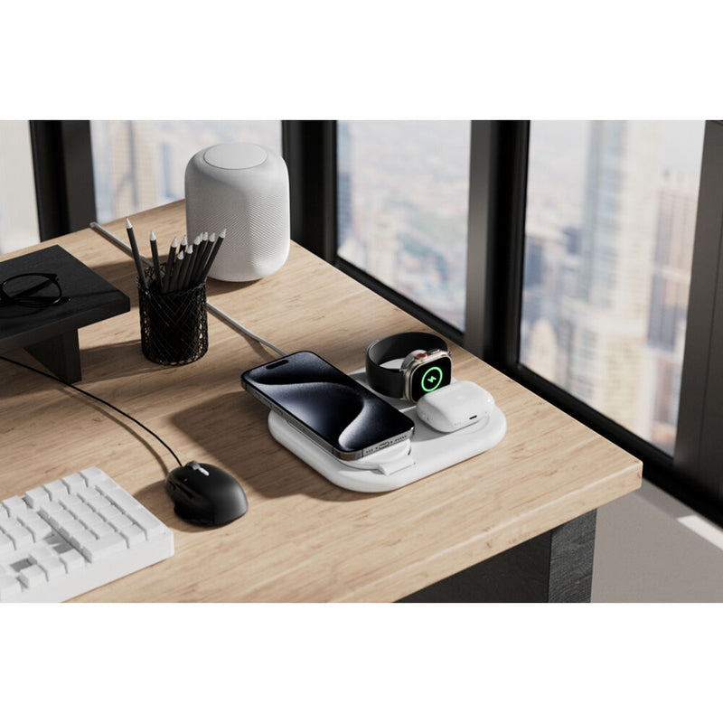 Belkin BoostCharge 15W 3-in-1 Magnetic Foldable Wireless Charger with Qi2 (White)