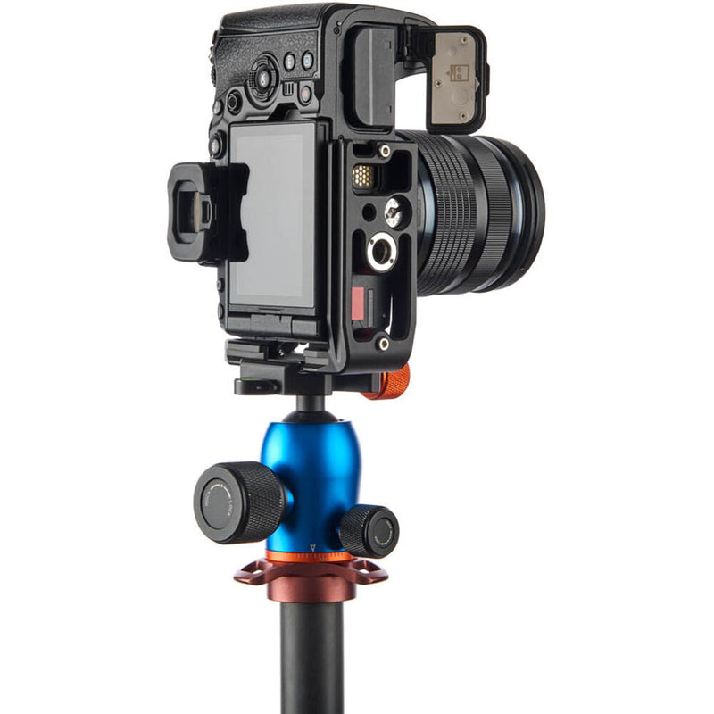 3 Legged Thing Ollie QD L-Bracket for OM System OM-1 and OM-1 Mark II (Black)