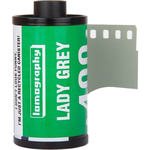 Lomography MonoChrome Duet Black and White Starter Kit (35mm Roll Film, 36 Exposures)