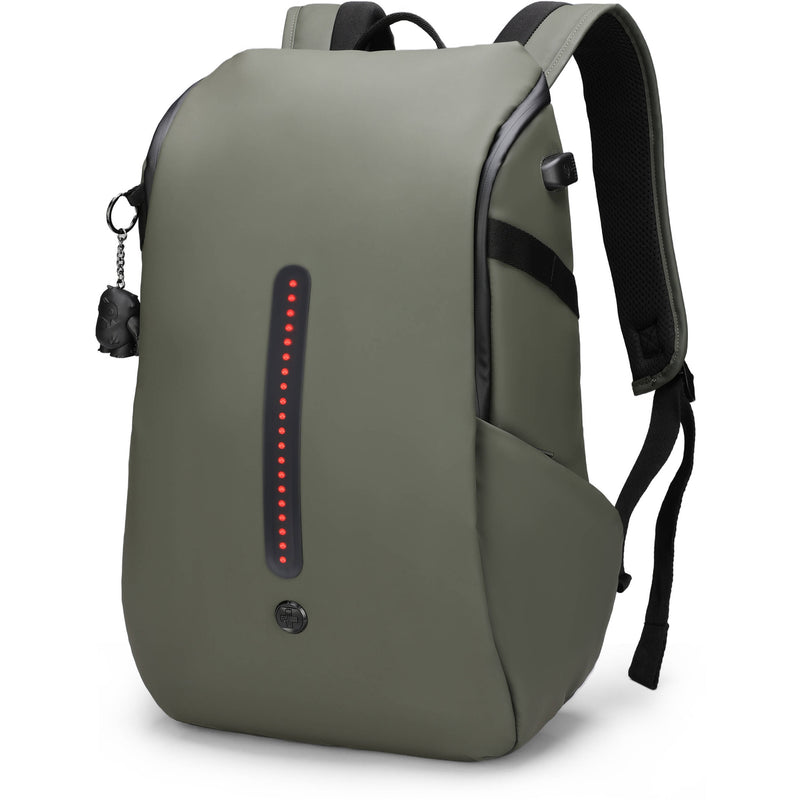 Swissdigital LAMONE L Backpack with LED (Dark Green, 18L)