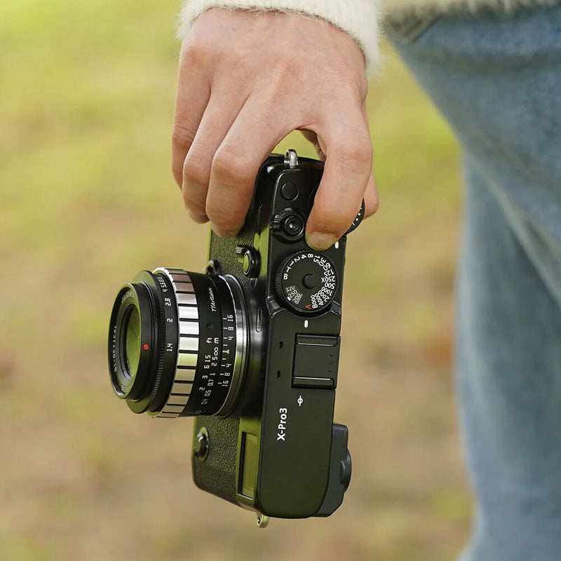 TTArtisan 23mm f/1.4 Lens for Leica L (Black & Silver)