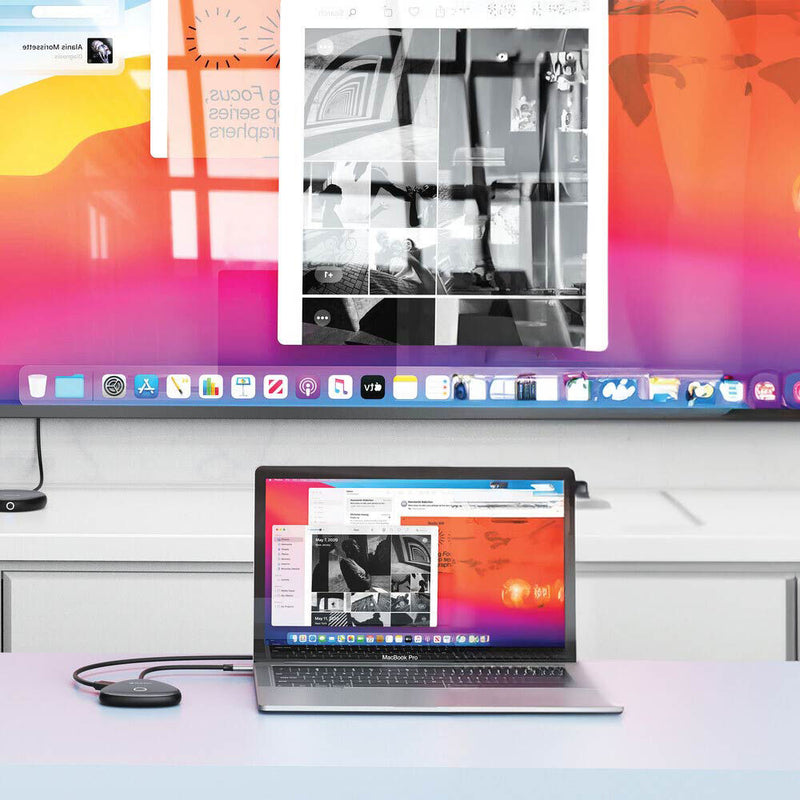 Verbatim WDA-02 Share My Screen 4K USB-C Wireless Display Adapter with USB Hub and Card Reader