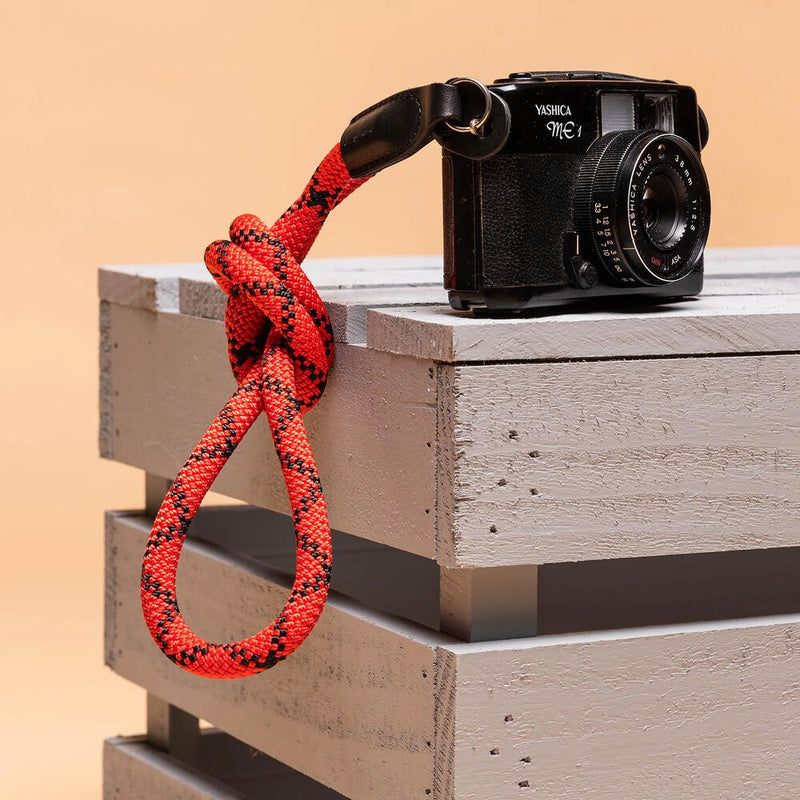 COOPH Rope Camera Strap (Duotone Red, 51.2", Ring Attachment)