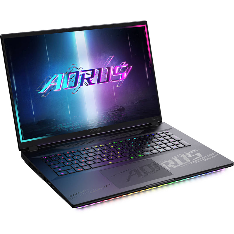Gigabyte 18" AORUS MASTER 18 Gaming Laptop