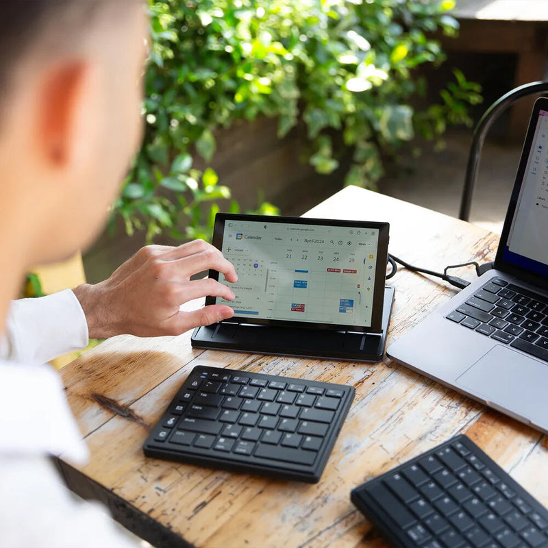 Mobile Pixels Tetra Split Keyboard