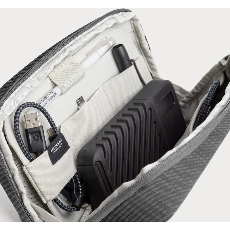 Moment Everything Tech Organizer (Gray)