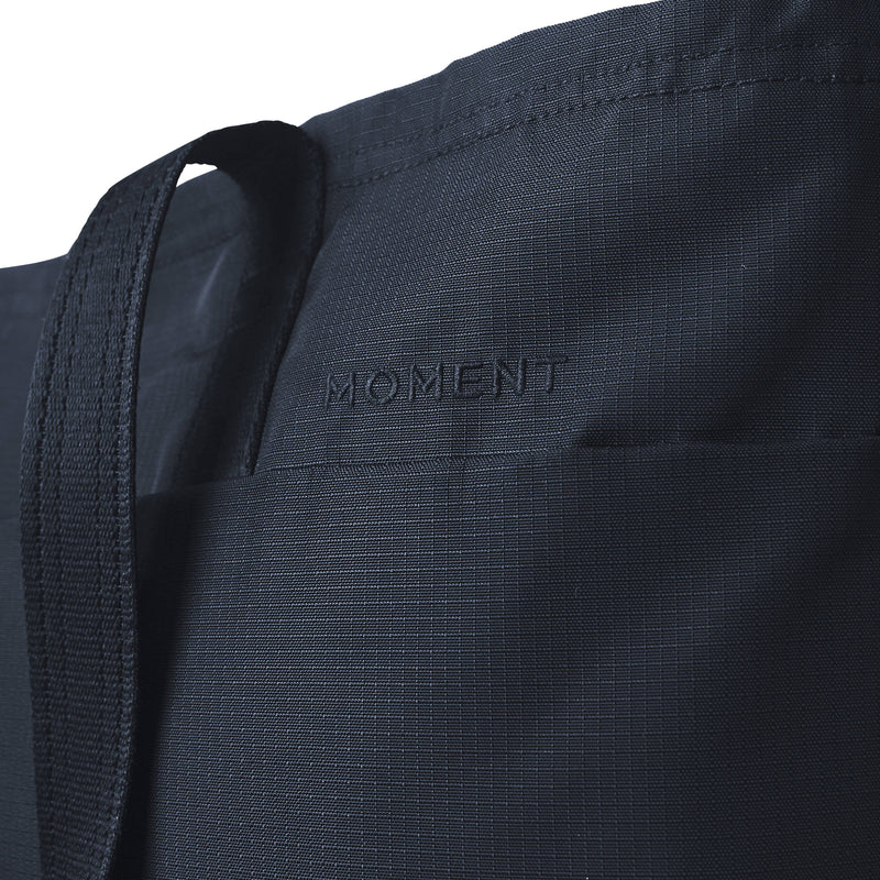 Moment Everything Travel Tote (Navy)