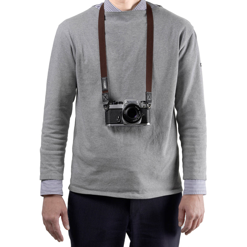 Artisan & Artist ACAM-102A Acrylic Camera Strap (Brown)