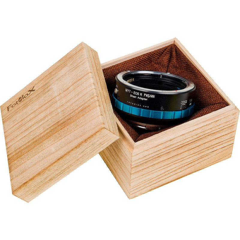 FotodioX Smart Auto Adapter (Mamiya 7 to Canon RF)
