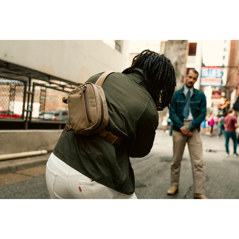Clever Supply Co. Sidekick Pro Camera Bag (Tan, 2L)