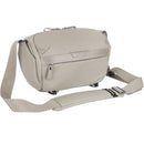 Vanguard VEO Metro Shoulder Bag (Cream, 4L)