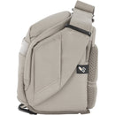 Vanguard VEO Metro Shoulder Bag (Cream, 4L)