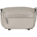 Vanguard VEO Metro Shoulder Bag (Cream, 4L)