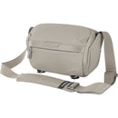 Vanguard VEO Metro Shoulder Bag (Cream, 4L)