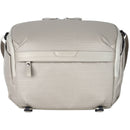 Vanguard VEO Metro Shoulder Bag (Cream, 7L)